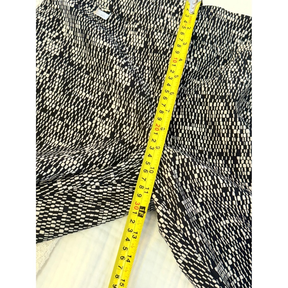 Premise Studio Black White Geometric Grid Pull On Shorts Womens Large Stretch - Picture 5 of 7